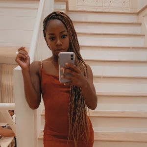 Meet your Posher, Veronica